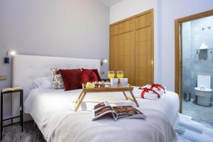 -MalagaSunApts-Merced Square 2-2