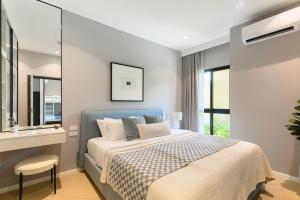 Luxury 2BR with Pool Access at Bangtao C108
