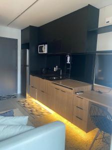 Studio Novo e Iluminado em edifício de luxo