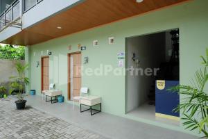 Kinara Homestay RedPartner Near Sleman City Hall