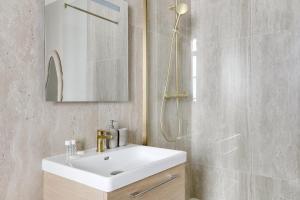 Beautiful AC apartment - Close to Trocadéro