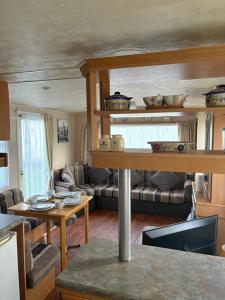 215 North Happy Days