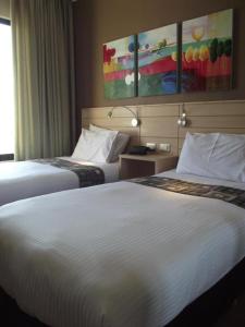 Crystal Suites