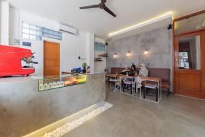 Sans Hotel Suryakencana Bogor