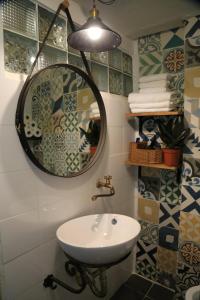 Ancient Shadow in Downtown