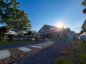 Three COCO Villa Aonang Krabi