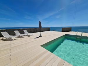 Luxury And Private Jacuzzi 105