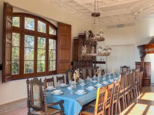 Majordoms - Castell de Villavecchia - 33 pax