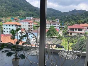 Chic Condo Karon A512