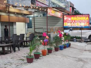 Hotel Radhika Inn