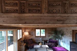 Chalet with fireplace and sauna