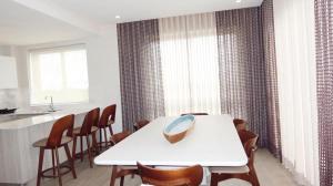 New 2 bedroom apartment with shared Pool