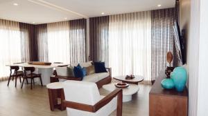 New 2 bedroom apartment with shared Pool