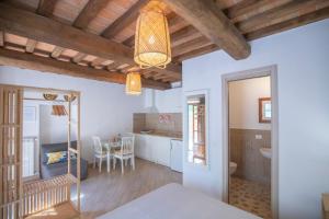 Residenza La Chiusa 1984 by ElbaSummer