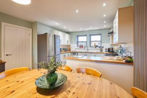 Host & Stay - Carterhouse