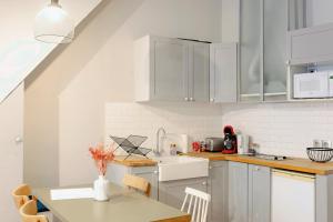 3P en plein centre de Paris Louvre