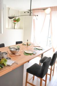 La Loge, Centre-ville