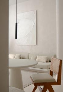 Luxurious 1BR Apartment with Parking