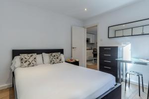 2124 - AB Poblenou Beach Comfort