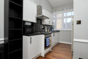 GuestReady - Relaxing Retreat in Earls Court