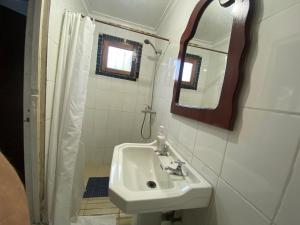 El Pillan "Travelers" House