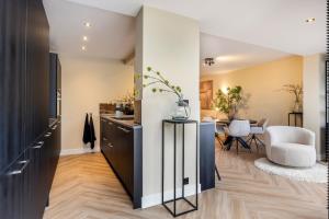 Gloednieuw en prachtig ingericht 3persoons appartement