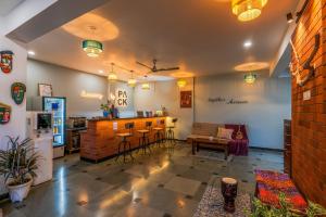 LiveAway Rishikesh, Laxman Jhula by PACK