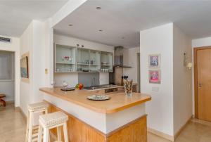 El Retiro Sea Views by Lica Homes