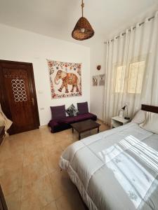 Spacious & Light Apartment in Assala