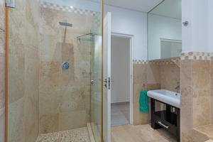 Sunset Sundowners Villa