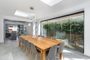 Sunset Sundowners Villa