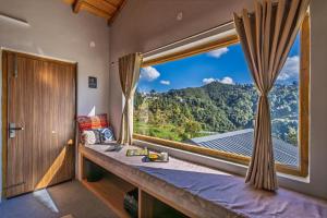 LiveAway Mukteshwar, Nainital by PACK