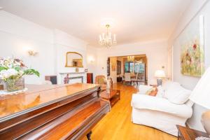 Spacious 3bedroom house near Crystal Palace London - Pass the Keys