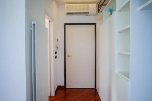 Design and Wellness apartment with Pool and GYM