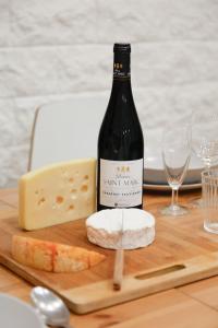 129 Dilana - Charming Apartment Near République