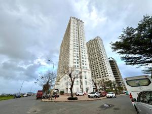 Golden Bay corner suite 2 bedroom 85m2