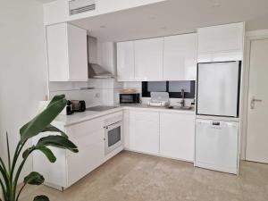 Beautiful View To The Sea 102