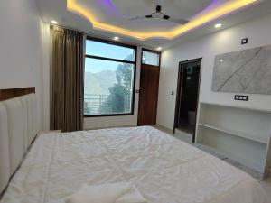 High Mountain Peak Hotel Kasauli - Only For Groups