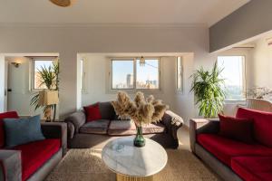 18th floor Nile View with Jacuzzi in Zamalek