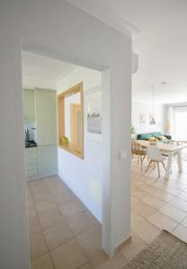 Arrifana Hideaway - Beautiful Seaview Apartment