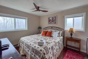 Balcony, Views, Ski Lift On-Site! Sugar Mtn Haven