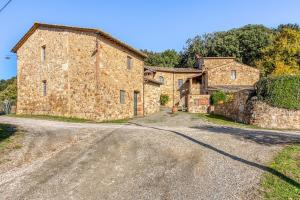 Agriturismo Verniano Five Apartments with Panoramic Pool