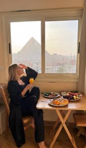 Moonlight pyramids view INN