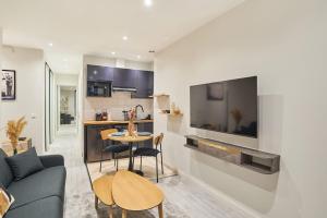 Spacious Studio Sacré Coeur Montmartre