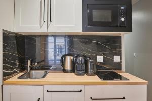 Apartment Centrer of Paris by Studio prestige