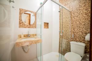 Pousada Cantinho do Sossego Paraty tem Piscina com Vista pra Montanha, Salão de Jogos, Café da Manhã, Estacionamento, Gerador de Energia, Próximo as principais Praias, Ilhas e Cachoeiras