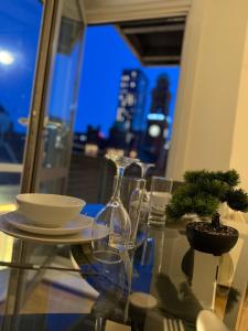 Oxford rd skyline 2BR city centre retreat