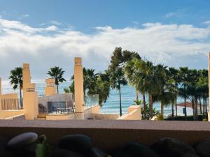 Sunny Sea Oasis - Estepona