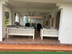 Pari highland apartment