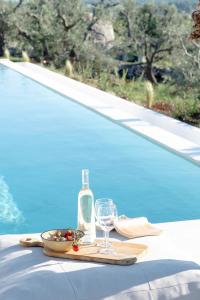 Casaluce, design Villa with Pool in Ostuni
